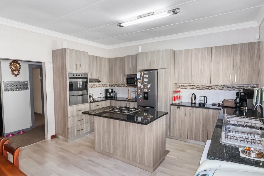3 Bedroom Property for Sale in Vincent Eastern Cape